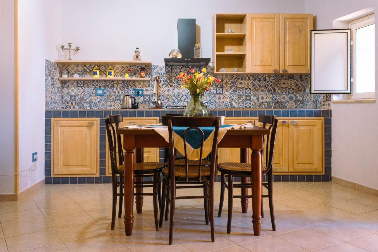 Le Terrazze Di Pirandello Bed and Breakfast Αγκριτζέντο Εξωτερικό φωτογραφία