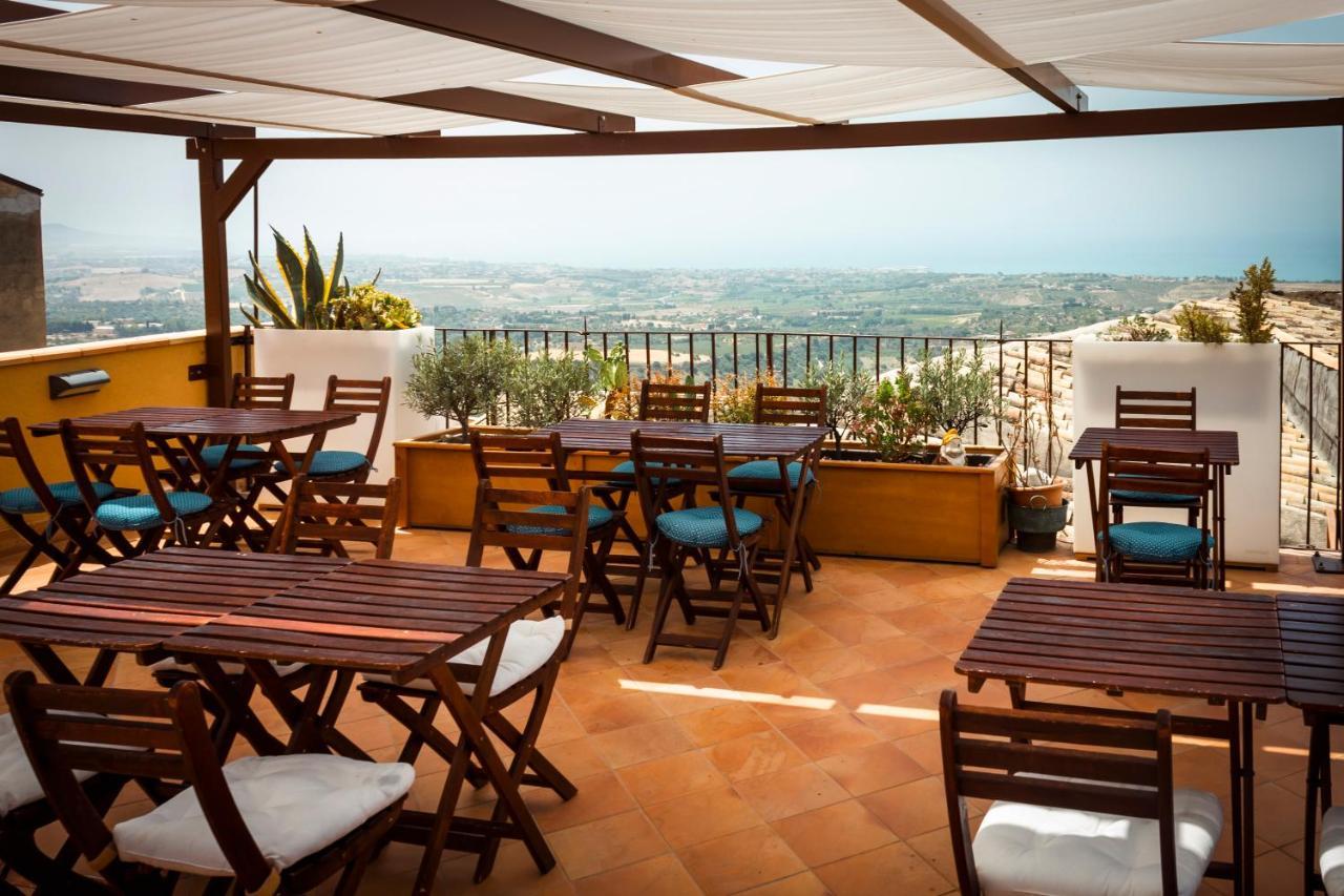 Le Terrazze Di Pirandello Bed and Breakfast Αγκριτζέντο Εξωτερικό φωτογραφία