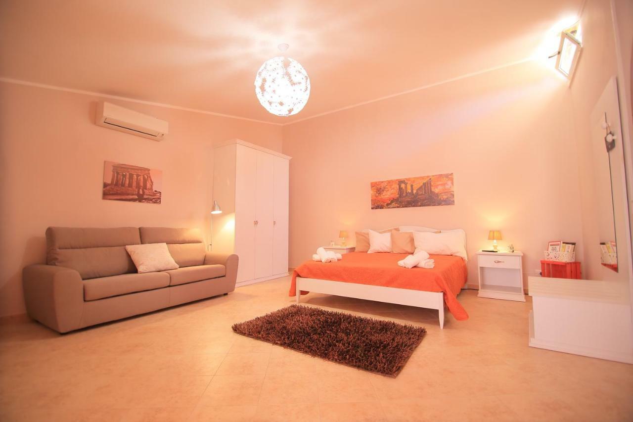Le Terrazze Di Pirandello Bed and Breakfast Αγκριτζέντο Εξωτερικό φωτογραφία