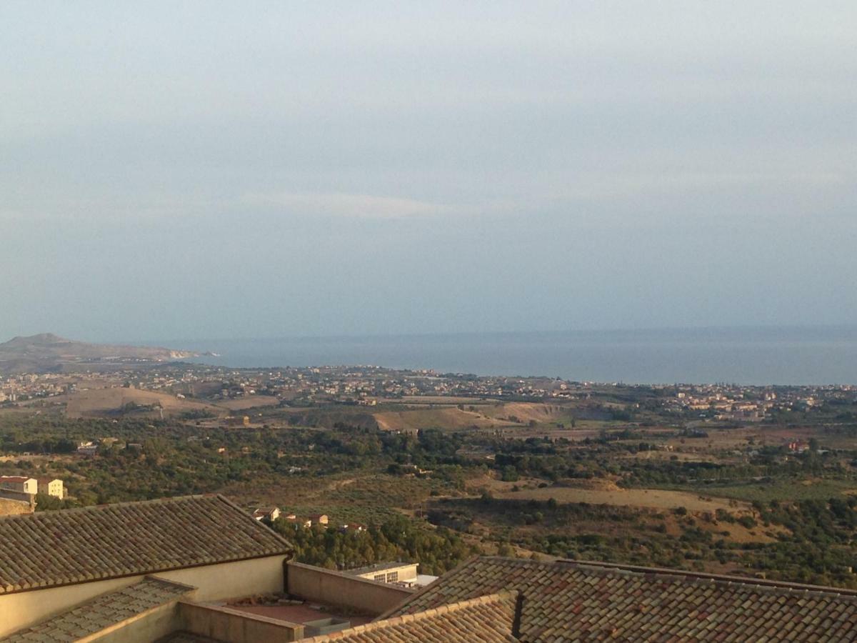 Le Terrazze Di Pirandello Bed and Breakfast Αγκριτζέντο Εξωτερικό φωτογραφία