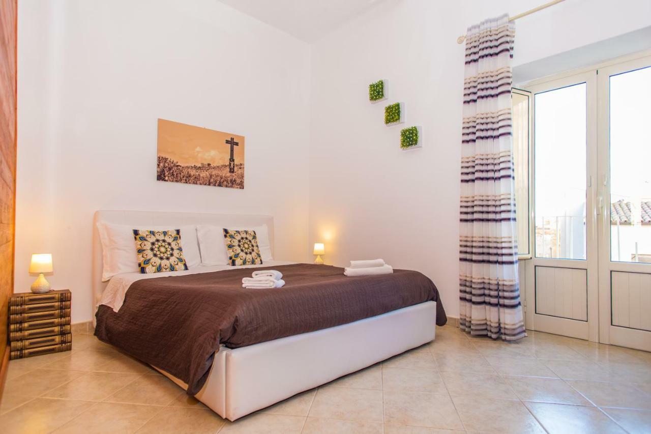 Le Terrazze Di Pirandello Bed and Breakfast Αγκριτζέντο Εξωτερικό φωτογραφία